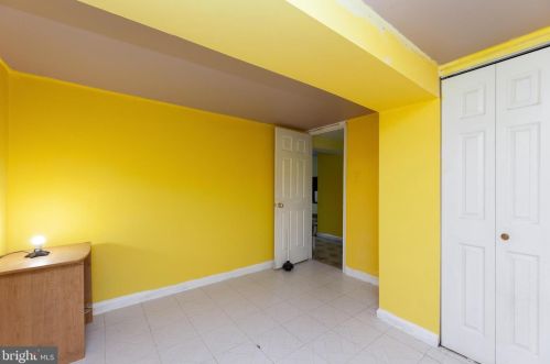 9504 Lawnsberry Ter, Silver Spring MD 20901-4714 exterior