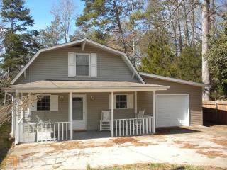 475 Hillshore Rd, Lavonia, GA 30553-2015