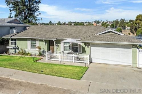 1602 Angelus Ave, Lemon Grove, CA 91945-4004