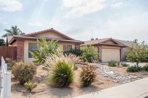3501 Whitendale Ave, Visalia, CA 93277-5956