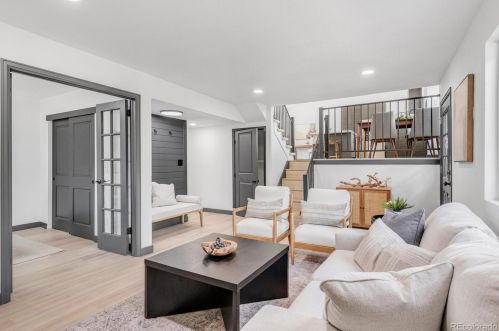 6243 Niagara Way, Englewood CO 80111-4443 exterior