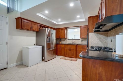 2222 236th Pl, Torrance CA  90501-5949 exterior