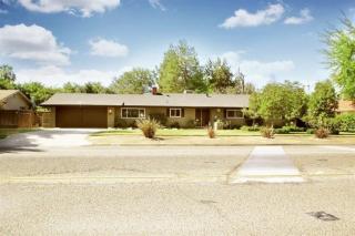 1371 Browning Ave, Fresno, CA 93710-6320