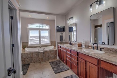 34489 Southern Cross Loop, Kiowa CO  80117-8912 exterior