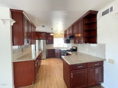 2454 Teasley St, Glendale CA  91214-2238 exterior