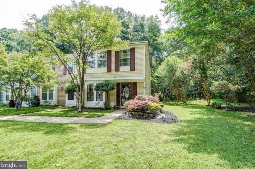 1101 Sandy Hollow Ct, Silver Spring, MD 20905-6051