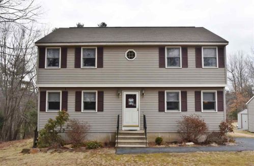 10 Towne Dr, Derry, NH 03038-4206