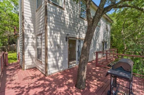 1007 Cyn Edge Dr, Austin TX  78733-2005 exterior