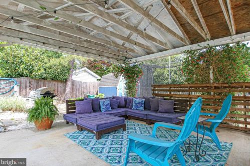 213 Avondale Cir, Severna Park MD  21146-4403 exterior