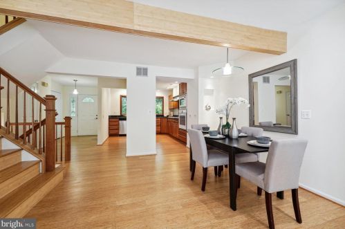 345 Crescendo Way, Silver Spring MD 20901-5020 exterior