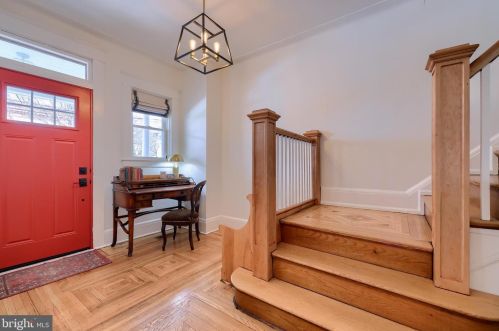 620 Pine St, Lancaster PA  17603-2824 exterior