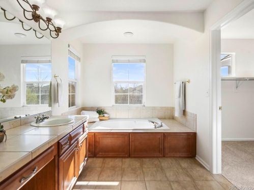 1021 Spruce St, Denver CO  80230-7095 exterior