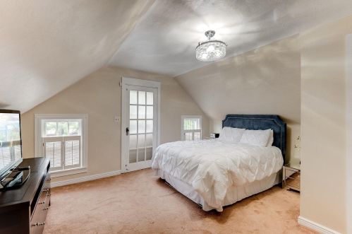 2209 2nd St, Saint Paul MN  55110-3204 exterior