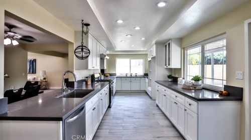 3156 Stonybrook Dr, Anaheim CA  92804-3108 exterior