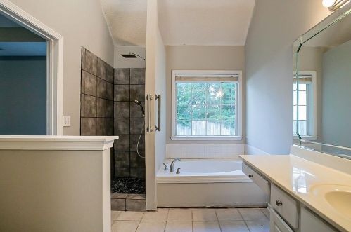 154 Parkside Dr, Stockbridge GA  30281-6902 exterior