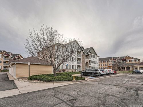 15700 Jamison Dr, Englewood CO 80112-4686 exterior