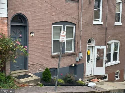 117 7th St, Primrose, PA 17901-3037