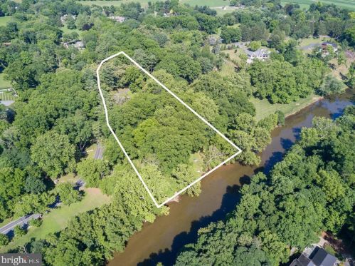 640 Millcross Rd, Lancaster, PA 17601-5504