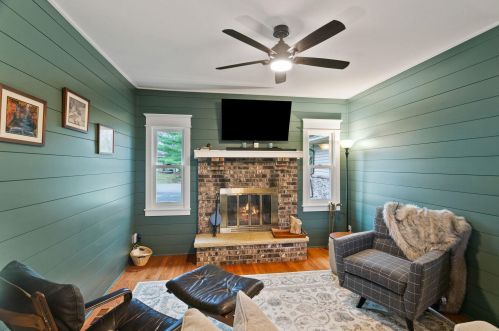 4305 Dunrovin Ln, Saint Paul MN 55123-1727 exterior