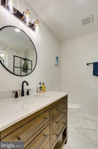 118 Fleetwood Ter, Silver Spring MD  20910-5511 exterior