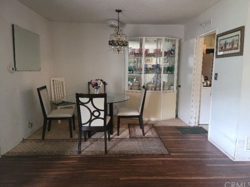 11620 Atkinson Ave, Hawthorne CA 90250-1831 exterior