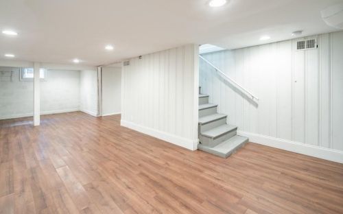 2350 Manor Ave, Atlanta GA  30344-1028 exterior