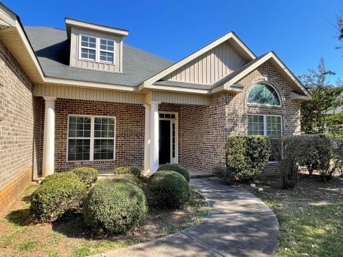 111 Burnt Hickory Ct, Warner Robins, GA 31088-9189
