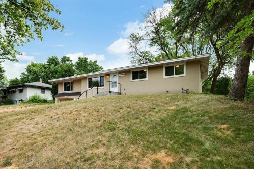 1760 City Heights Dr, Saint Paul MN  55117-2317 exterior
