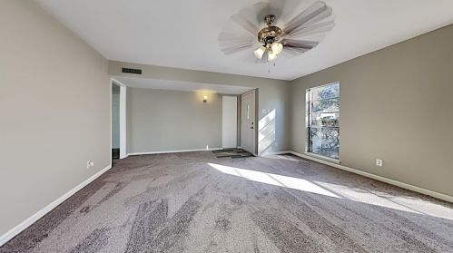 2919 Rayswood Dr, Carrollton, TX 75007-5754