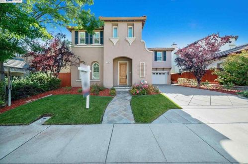 209 Riverland Ct, San Ramon, CA 94582-5200
