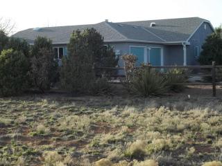 38 El Cielo Azul Cir, Edgewood, NM 87015-7916