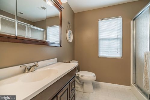 1716 Mcgalliard Ave, Trenton NJ  08610-3241 exterior