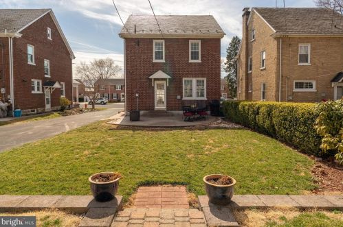 860 Fountain Ave, Lancaster PA  17601-4533 exterior