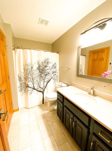 7643 31st St, Saint Paul MN  55128-4045 exterior