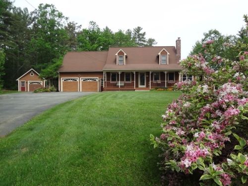 137 Farley Rd, Hollis, NH 03049-5918