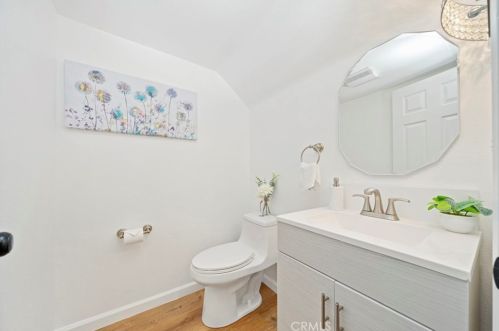 1906 Timberwood, Irvine CA  92620-0286 exterior