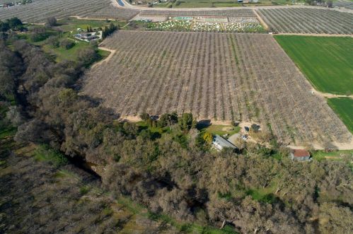 701 Albers Rd, Modesto, CA 95357-1017