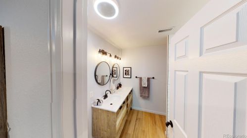 3034 Elm St, Denver CO  80207-2661 exterior