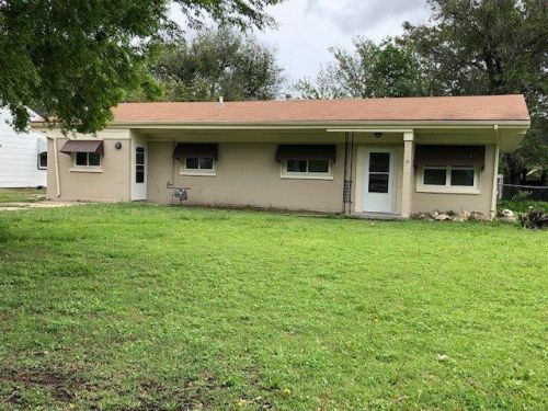 2444 Pattie St, Wichita, KS 67216-1238
