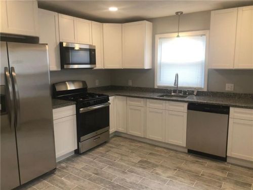 292 Willard Ave, Providence, RI 02907-1236
