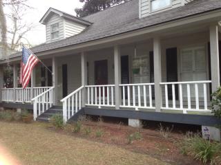 103 Rose Dhu Way, Savannah, GA 31419-3351
