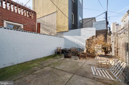 1522 4 St, Philadelphia PA 19148-1303 exterior