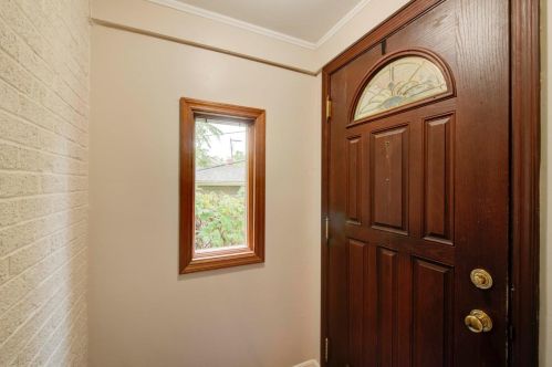 6975 Bramble Hill Dr, Cincinnati OH  45227-3260 exterior