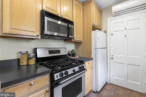 408 19 St, Philadelphia PA  19146-4656 exterior