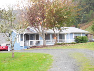109 Keenon Dr, Garibaldi, OR 97118-1019