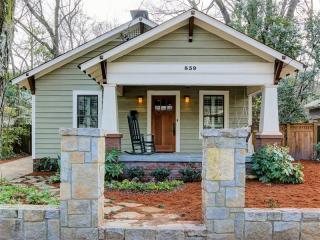 839 Lake Ave, Atlanta, GA 30307-2427