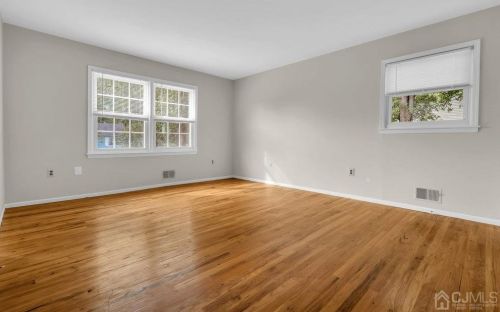41 Meredith Rd, Piscataway NJ  08854-5419 exterior