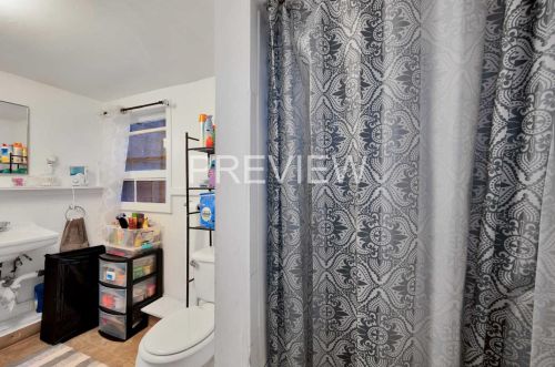 934 Central Ave, San Francisco CA  94115-4360 exterior