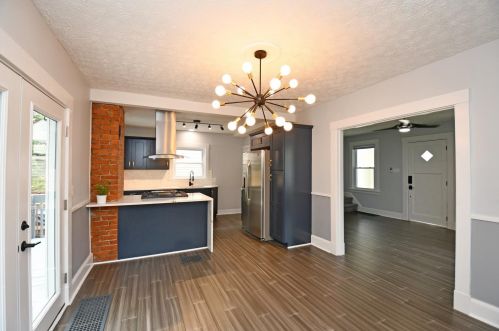 2937 Cortelyou Pl, Cincinnati OH  45213-1203 exterior