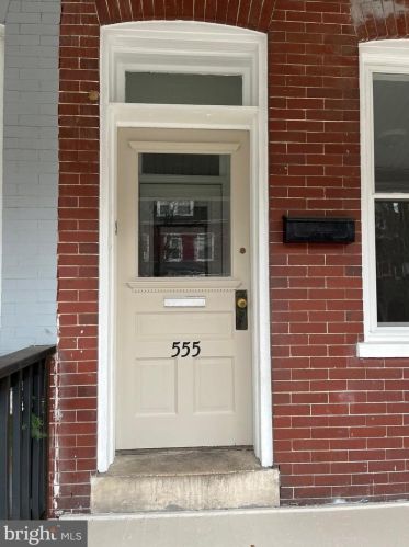 555 Lime St, Lancaster, PA 17602-3640